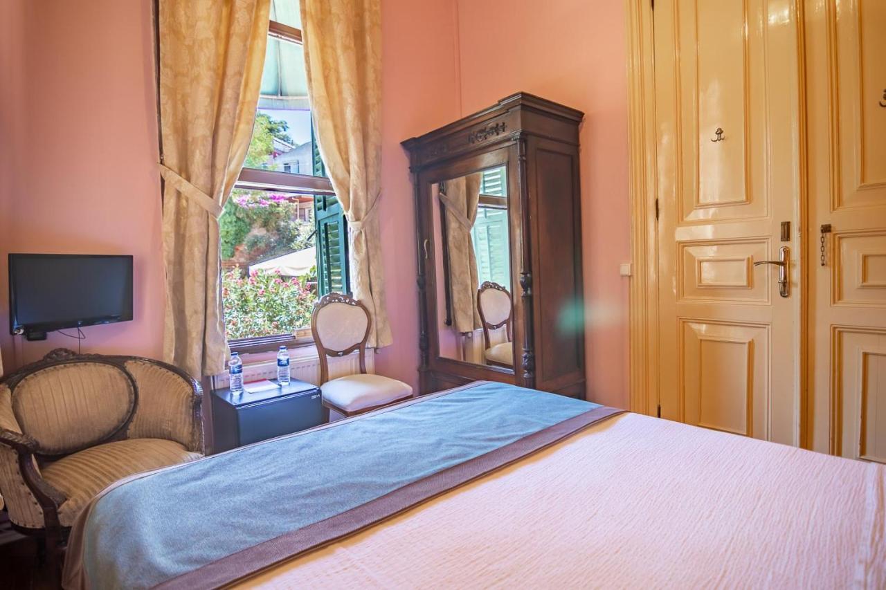 Bueyuekada Anastasia Meziki History Mansion Adalar Esterno foto