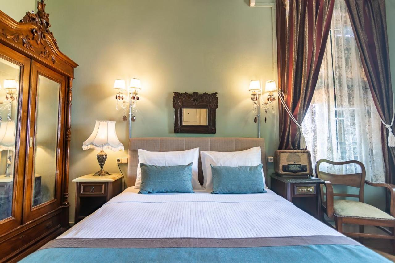 Bueyuekada Anastasia Meziki History Mansion Adalar Esterno foto