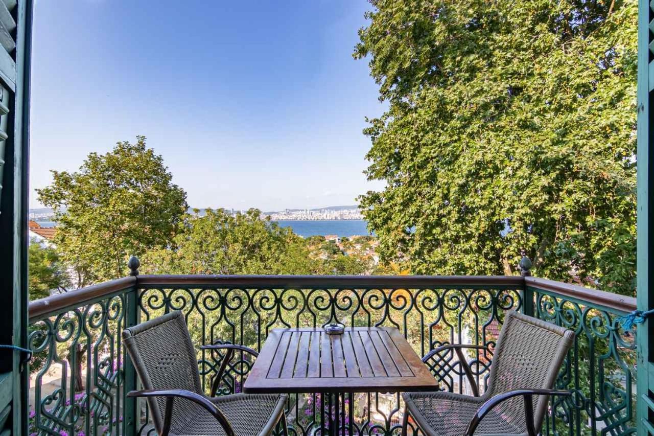 Bueyuekada Anastasia Meziki History Mansion Adalar Esterno foto