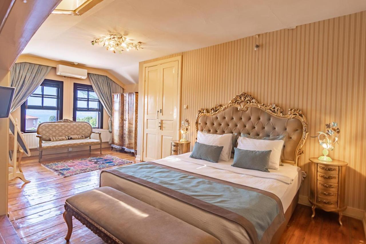 Bueyuekada Anastasia Meziki History Mansion Adalar Esterno foto